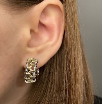 İthal Taşlı İki Renkli Tasarım Halka Küpe