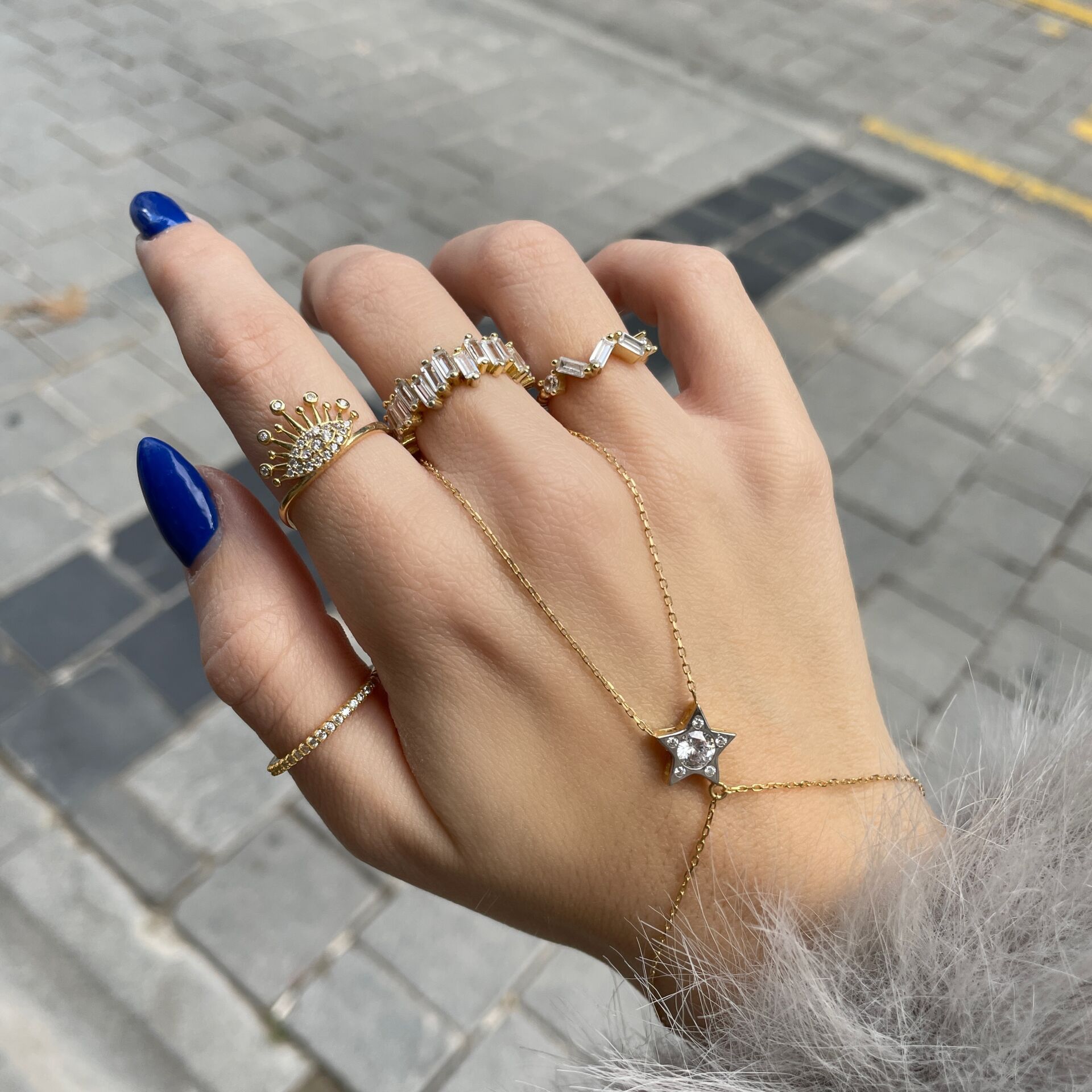 925 Ayar Gümüş İthal Taşlı Yıldız Şahmeran  Star White